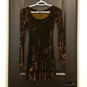 Betsey Johnson vintage brown velvet dress size Small